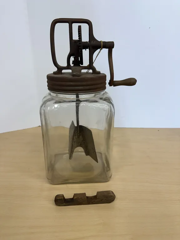 Vintage 4-Quart Butter Churn