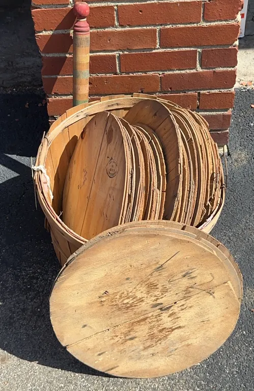 Basket with Wooden Lids