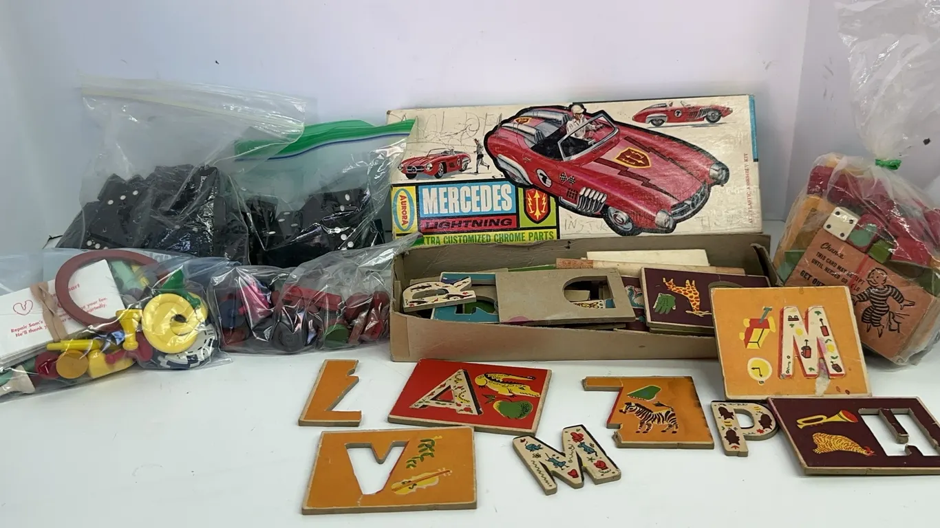 Vintage Games/Toys