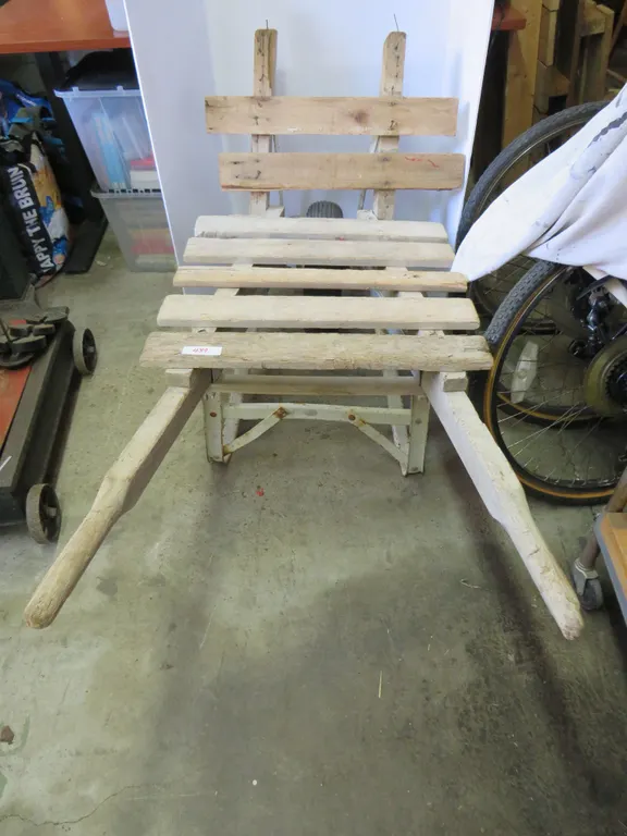 Wheelbarrow/Cart