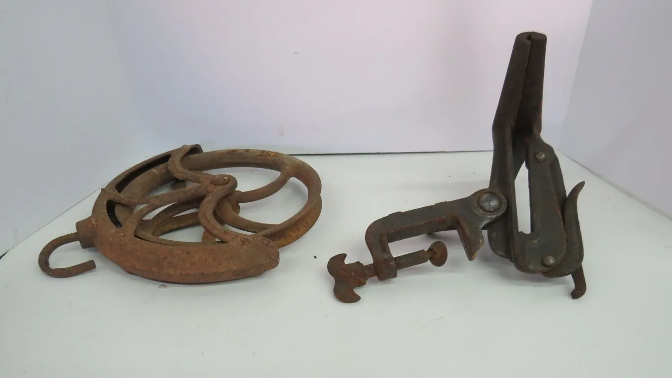 Pulley and Clamp-On-Saw