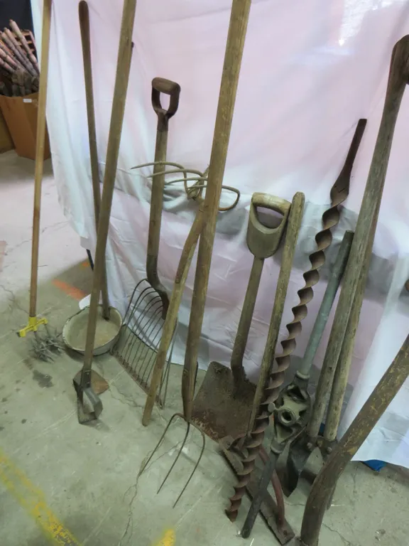 Long Handle Tools