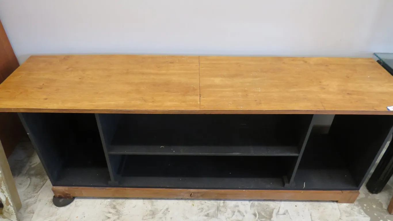 Media Shelving Unit