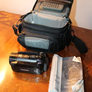 Canon VIXIA HF20 HD CMOS Camcorder