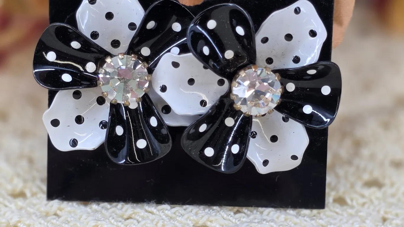 Vintage Style Black White Polka Dot Flower Rhinestone Stud Earrings Statement