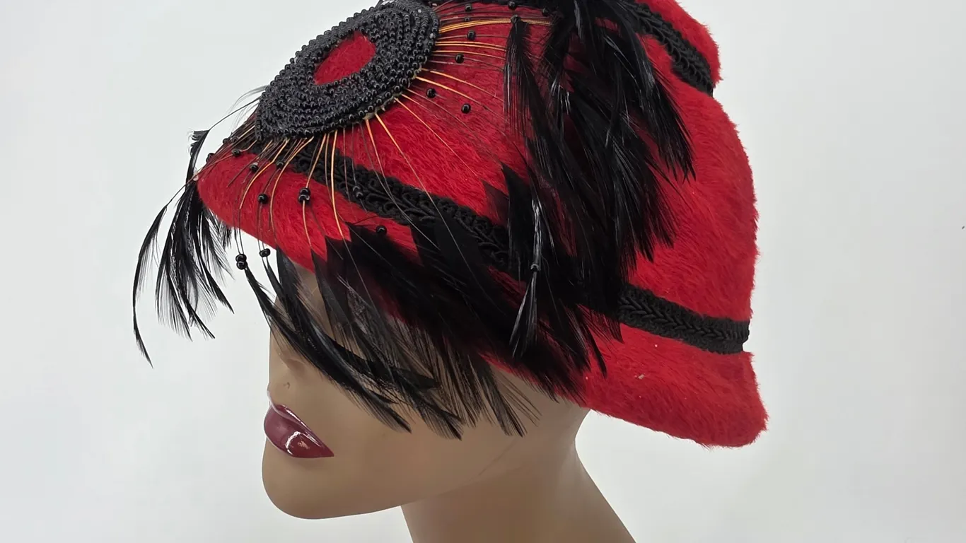 Vintage Pirouette Red Faux Fur Cloche Hat Black Feathers Beads West Germany Body