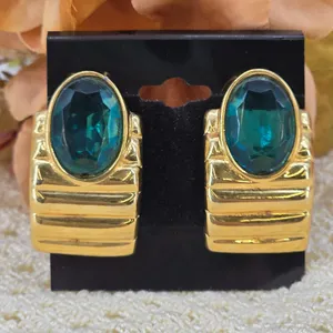 Les Bernard Vintage Gold Tone Teal Glass Cabochon Ribbed Clip On Earrings
