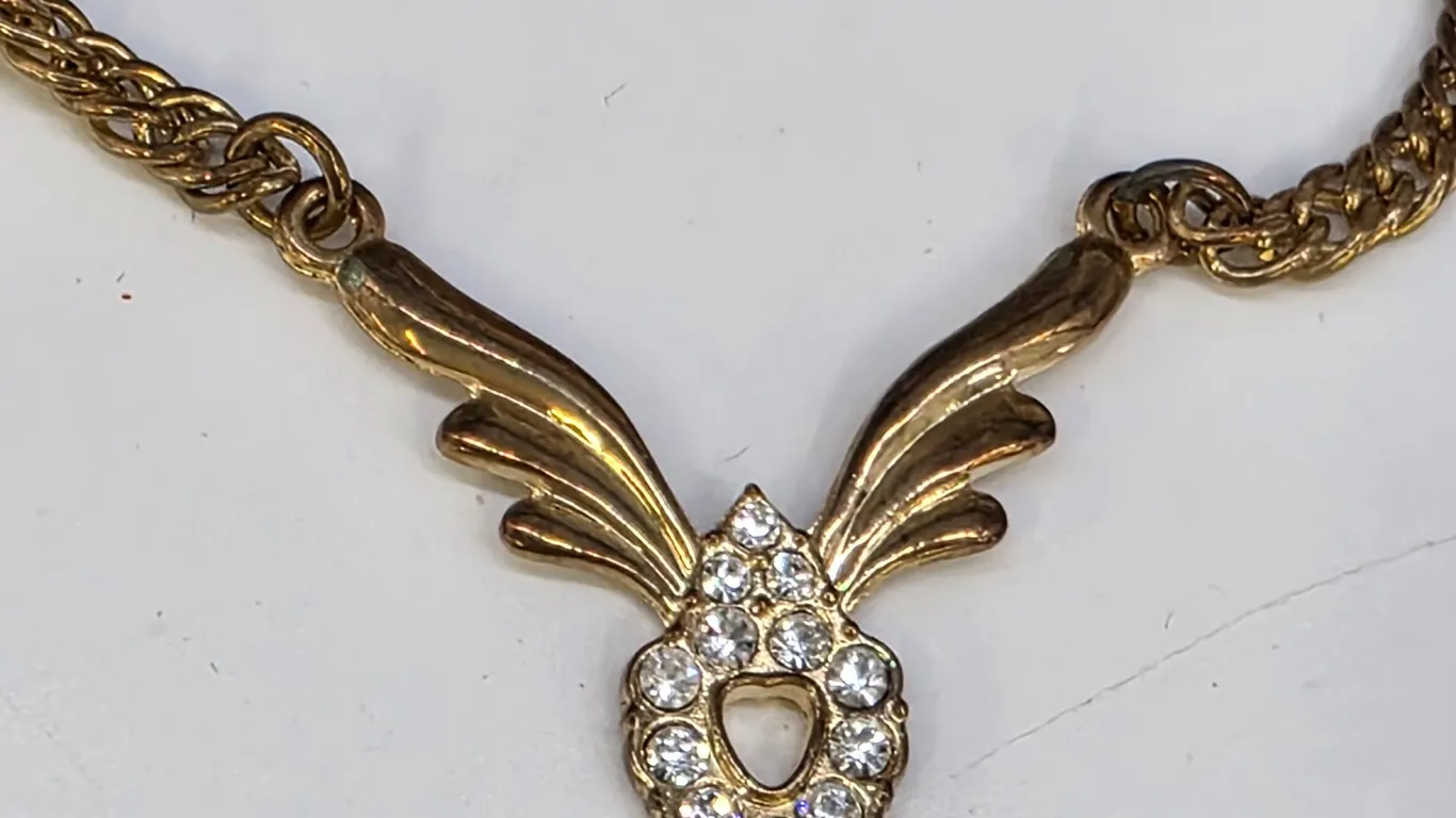 Vintage Gold Tone Winged Heart Rhinestone Curb Chain Necklace