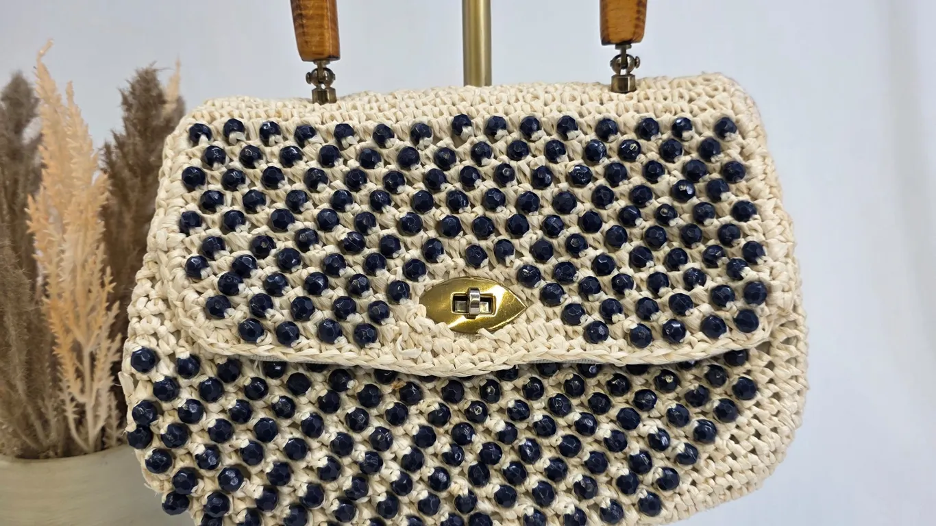 Vintage Woven Raffia Beaded Handbag Navy Cream Straw Wood Handle Turn Lock Bag