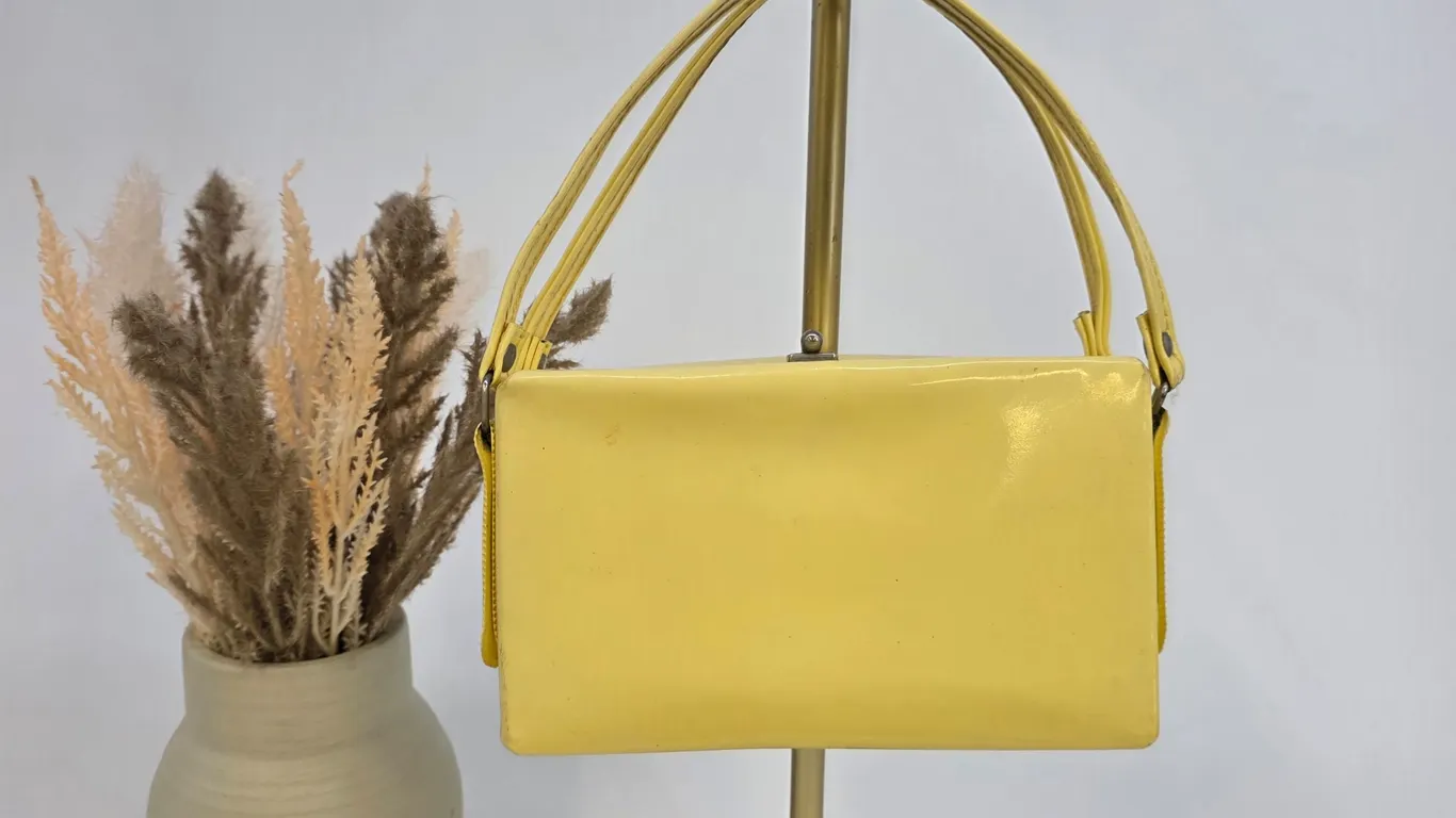 Vintage Yellow Patent Leather Box Bag Kiss Lock Metal Frame Handbag Retro