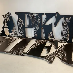Decorative Metal Letters – 8-Piece Assortment