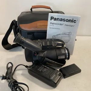 Panasonic Palmcorder PalmSight VHS-C Camcorder Set