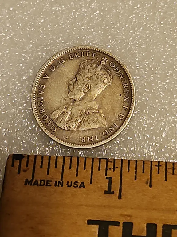 1916-M King George V Australian One Shilling Silver Coin