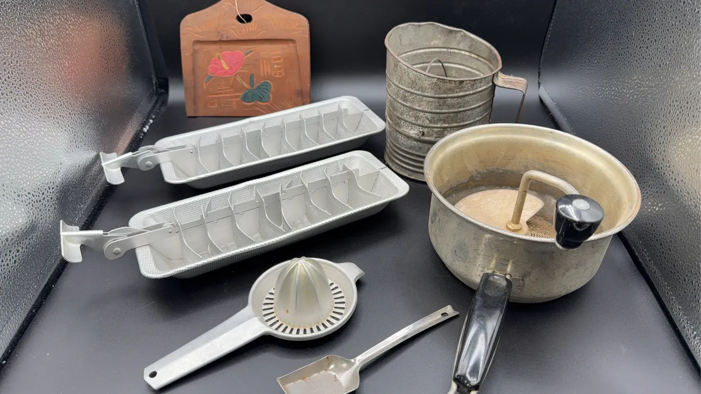 Vintage Kitchen Items