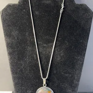 “Agate Gemstone” Pendant Necklace with 18” Chain Jewelry, German Silver