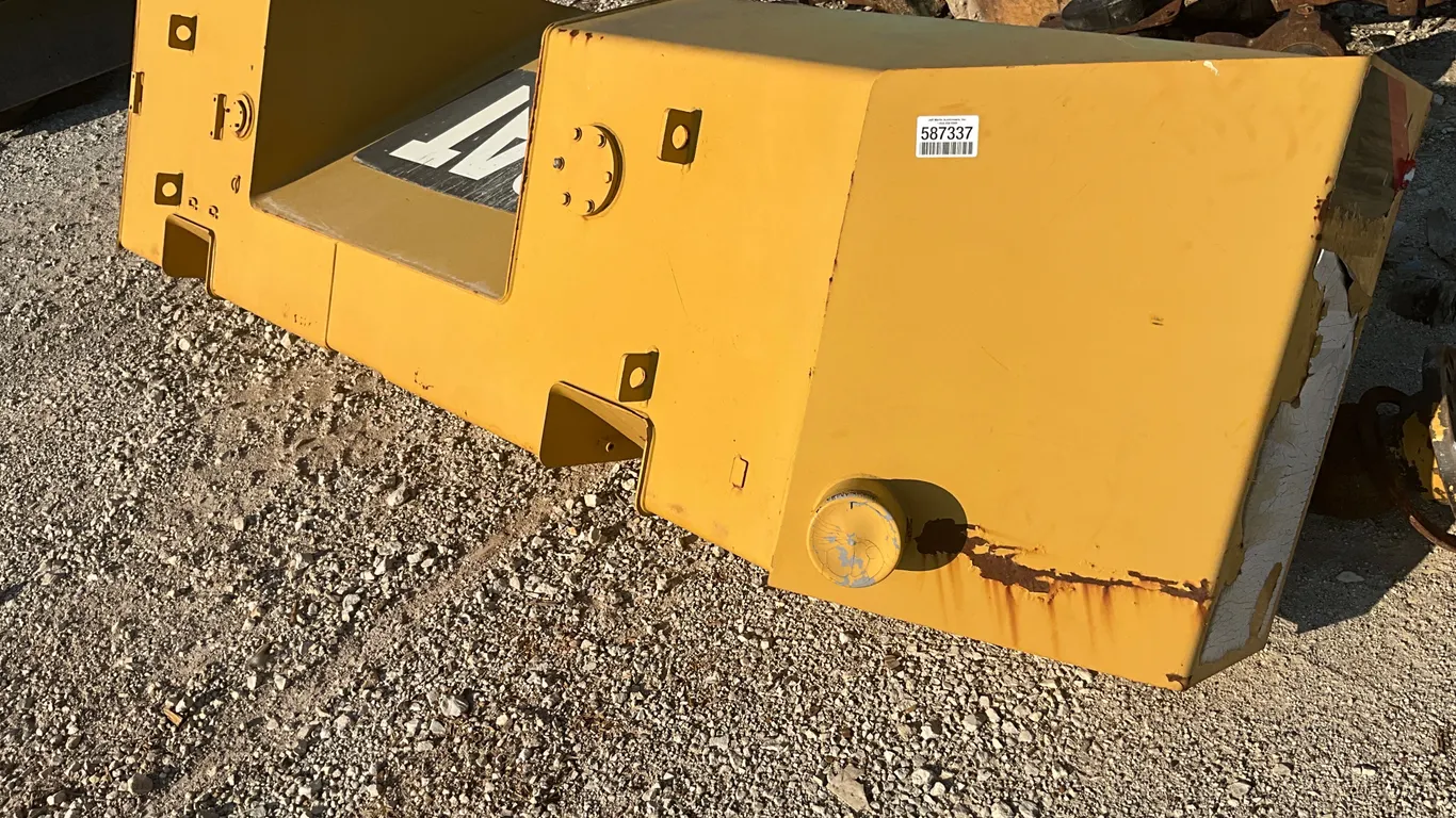 CATERPILLAR D11T FUEL TANK
