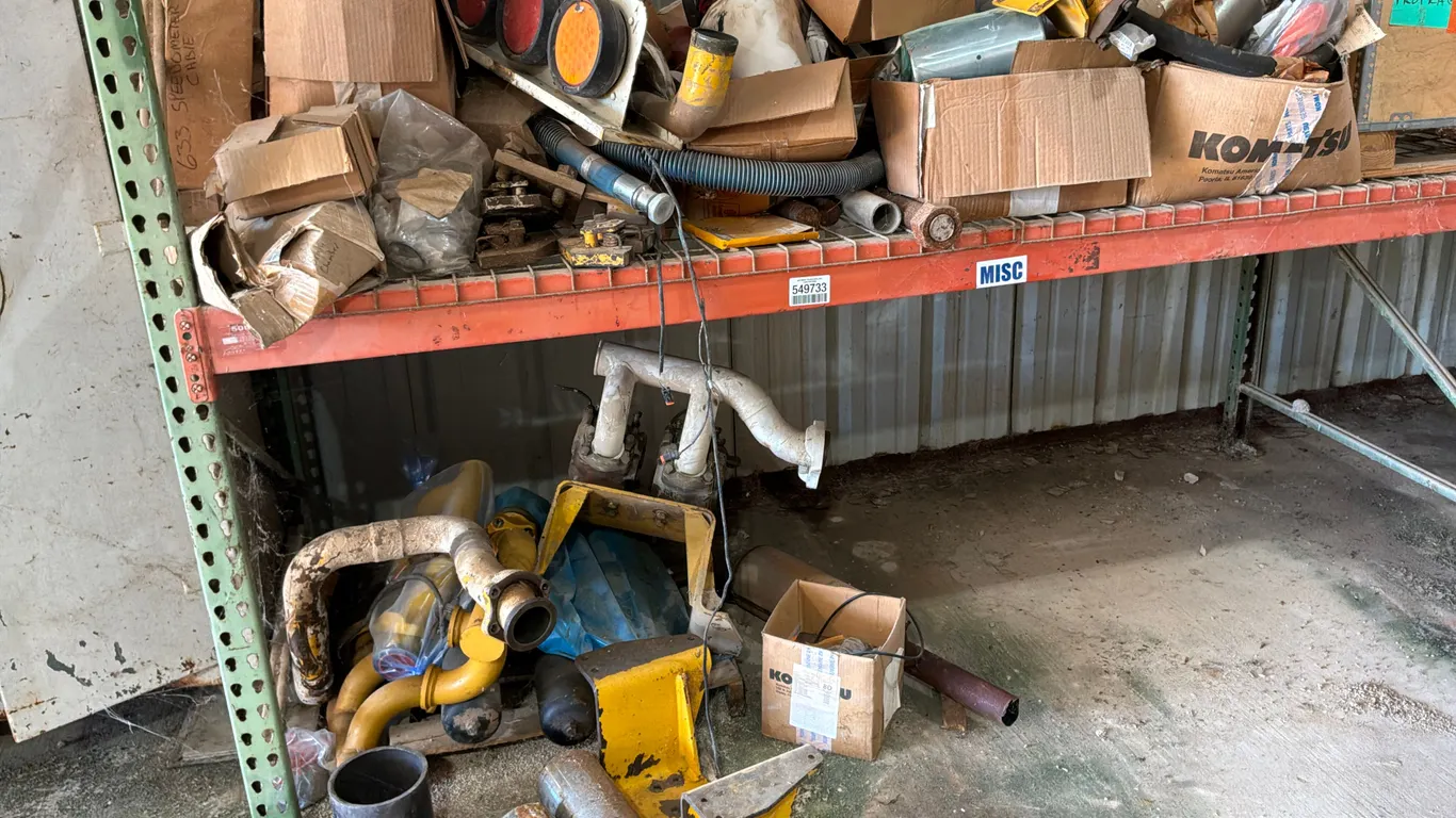 CAT/ KOMATSU PARTS