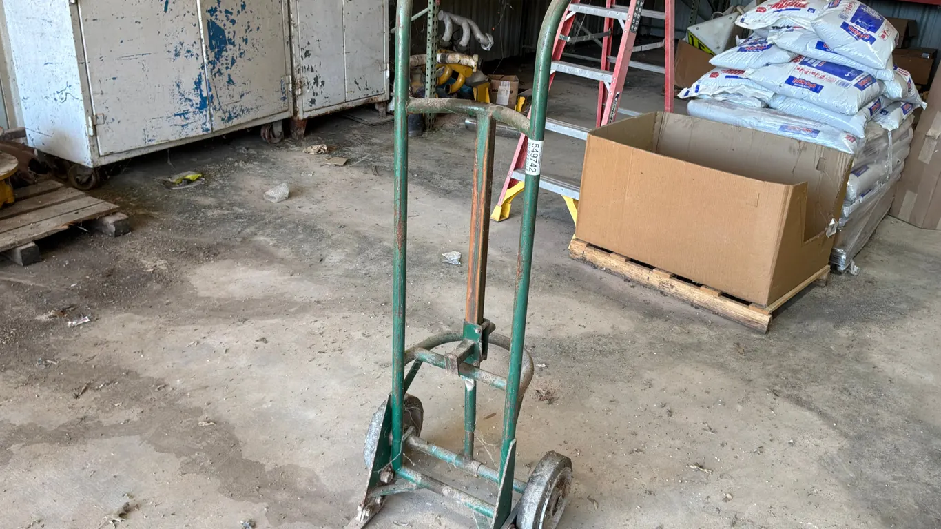 HARPER HAND TRUCKS BARREL HAND TRUCK