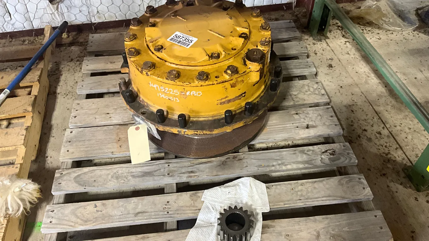 CATERPILLAR FINAL DRIVE HUB