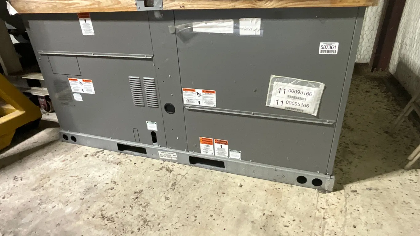 RHEEM RACCZR060ADT000AC HVAC UNIT