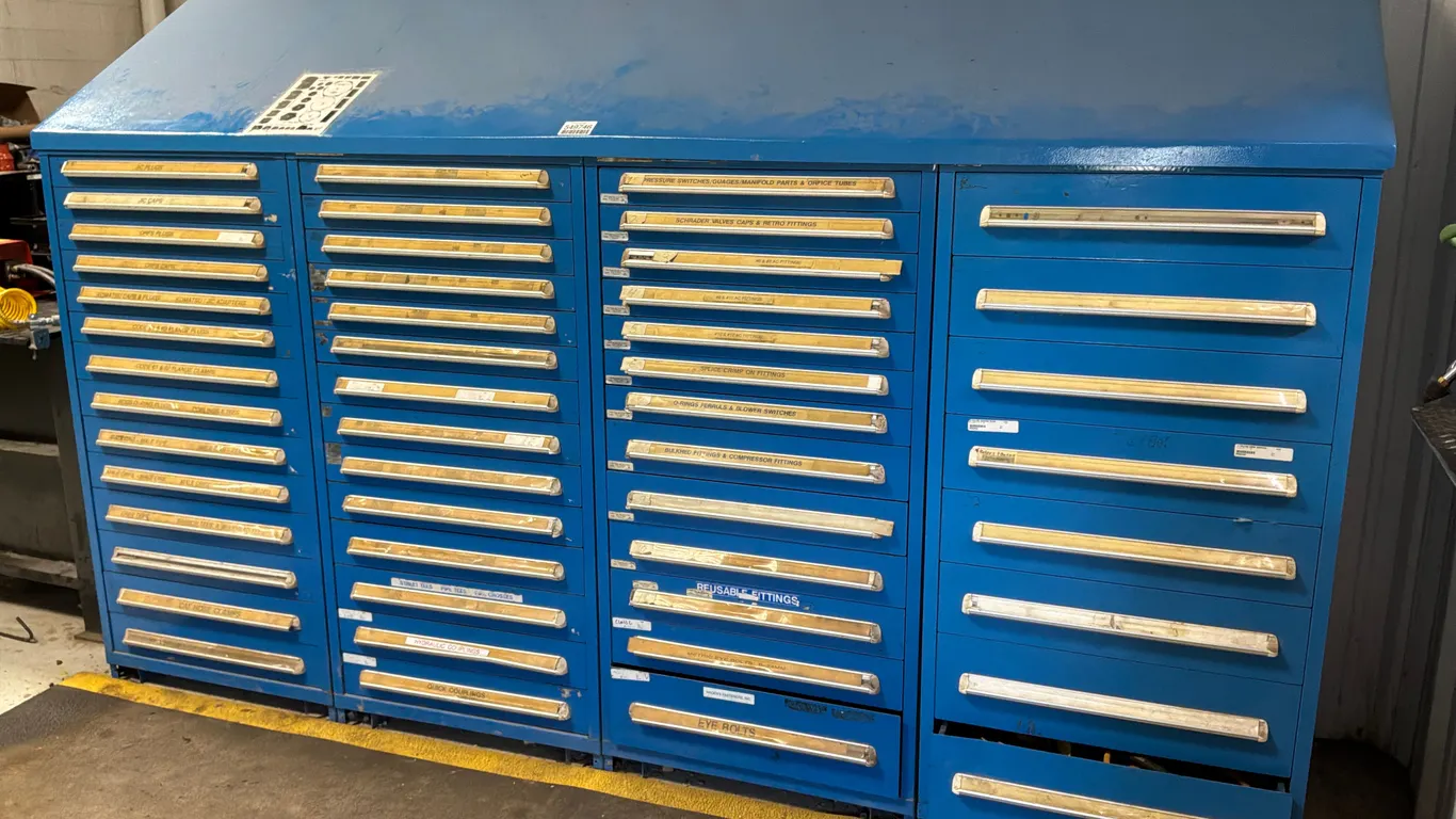 STANLEY VIDMAR STORAGE CABINETS WITH CONTENTS