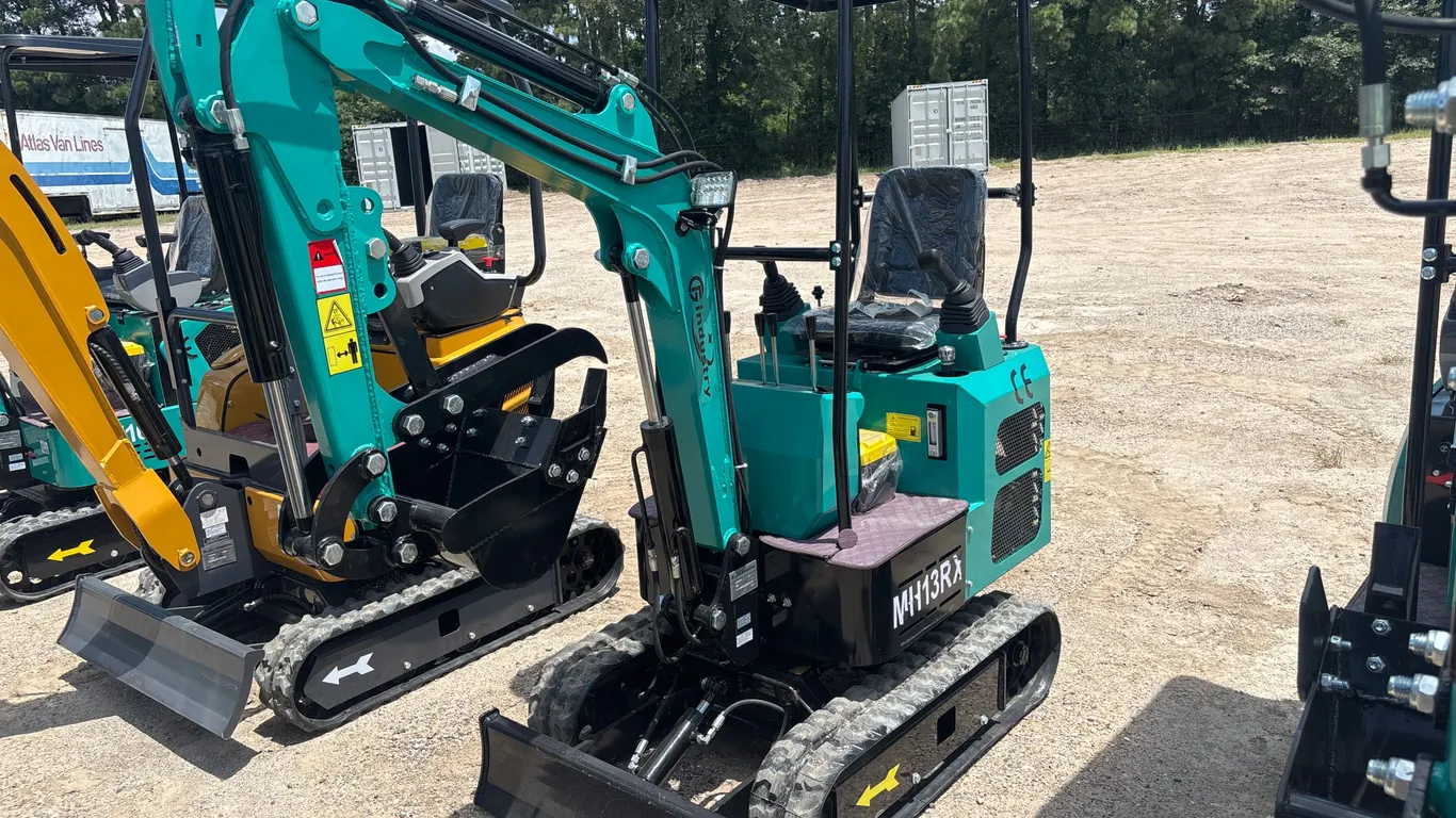UNUSED 2026 CFG INDUSTRY MH13RX MINI EXCAVATOR SN: MH13RX26A20315040