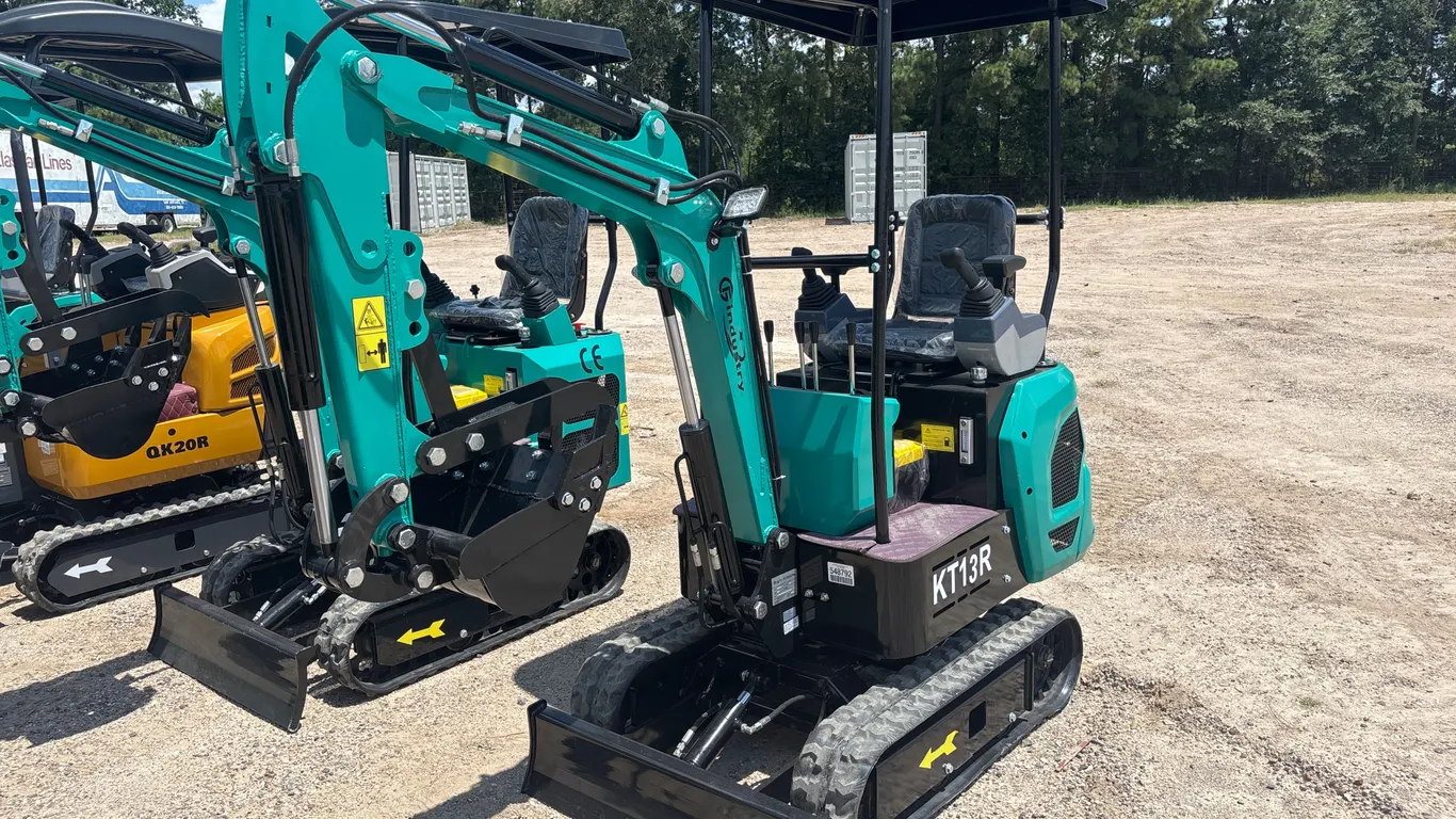 UNUSED 2026 CFG INDUSTRY KT13R MINI EXCAVATOR SN: KT13R2026L0323272