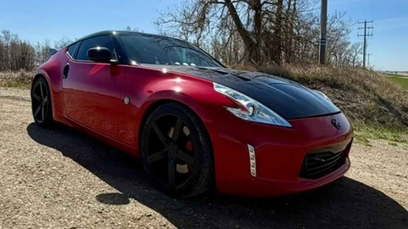2013 NISSAN 370Z