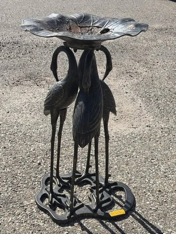 Outdoor birdbath / garden sculpture