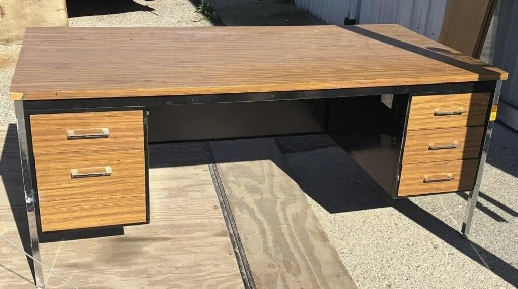 Executive Office Desk