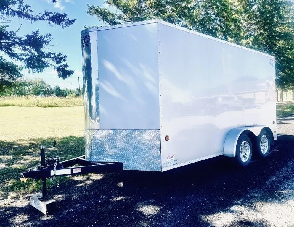 2012 Royal Hauling Trailer