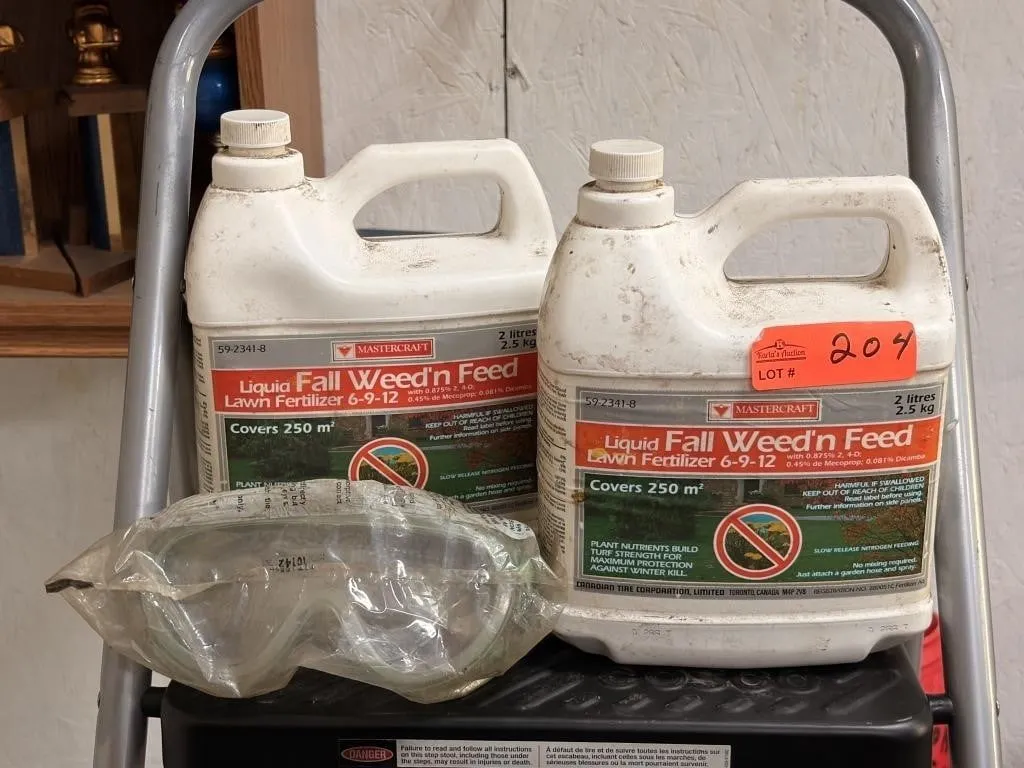 1.5 Full, 1 Full Jug Liquid Fall Weed'n'Feed