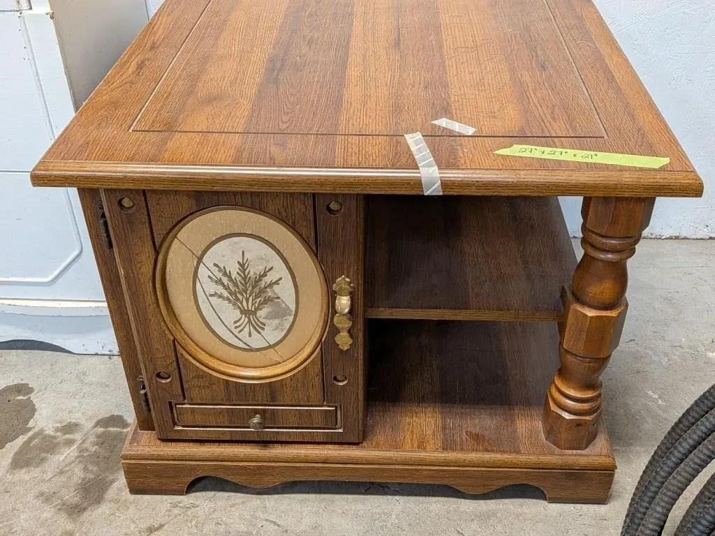Wooden Side Table 27"x27"x21"