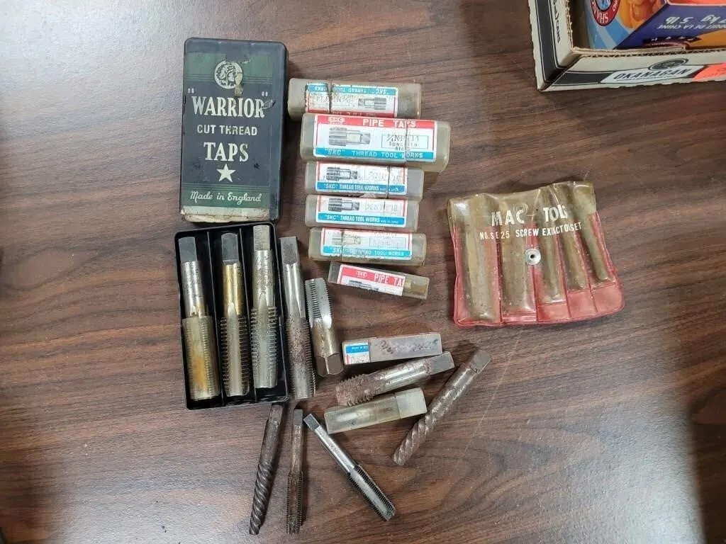 Assorted Pipe Thread Taps incl Warrior & SKC ,