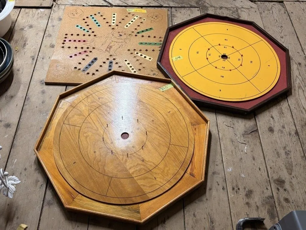 Krokinole boards, Chinese checkers board
