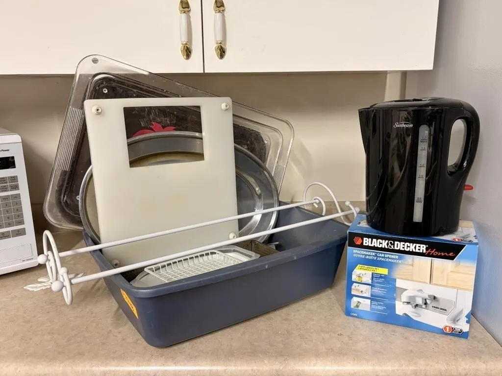 Electric kettle, Spacesaver Electric Can Opener