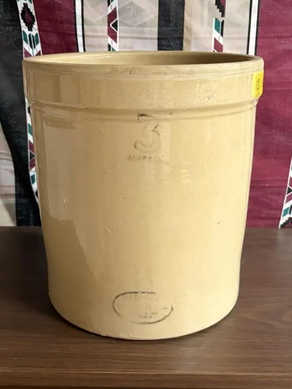 Medalta Crock "3"
