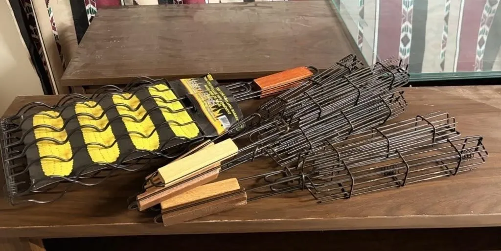 Outdoor Grilling- Corn holders!