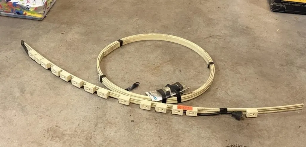 Multi-Outlet Electrical Strip