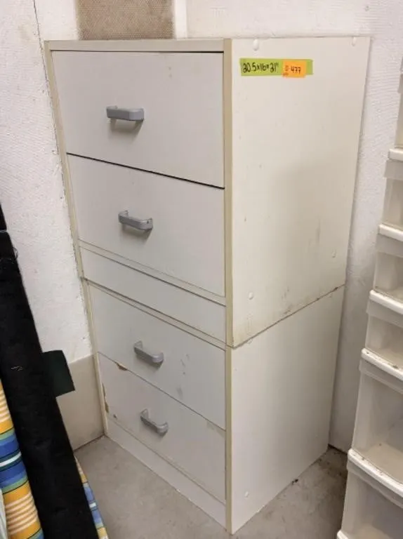 File Cabinet/Drawers 20.5x16x21"