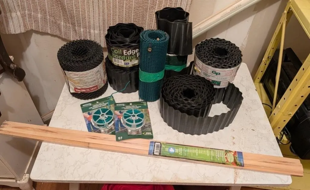 Coil Edge Approx 20', Garden Twists Tie and