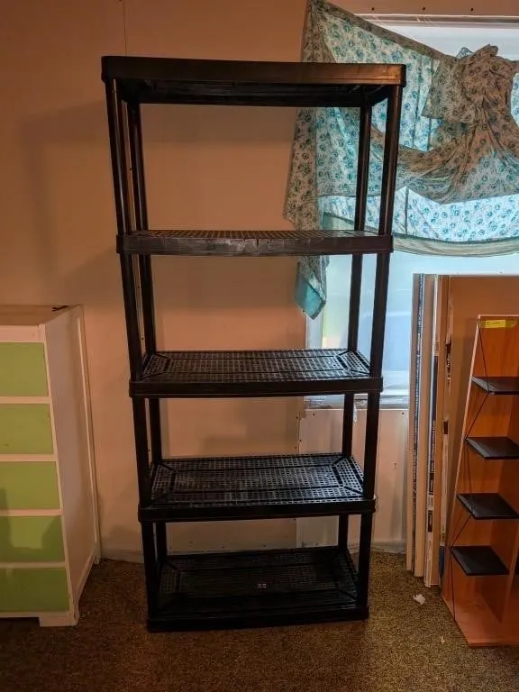 Plastic Utility Shelf 31"x14"x72"
