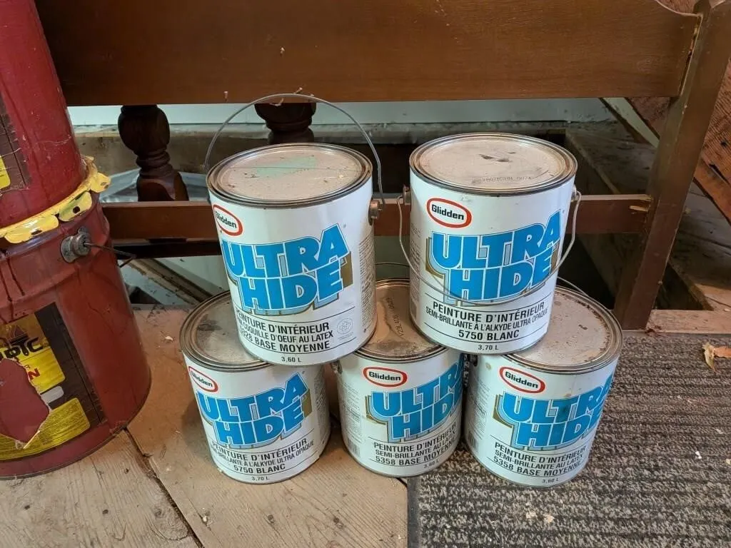 Glidden Ultra Hide. Partial Can of Paint.