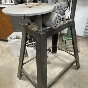 Mastercraft 16-inch Two-Speed Scroll Saw. Works.