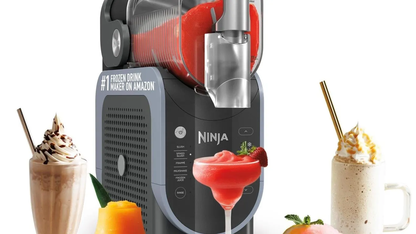 Ninja FS301 Slushie Machine 88 oz.