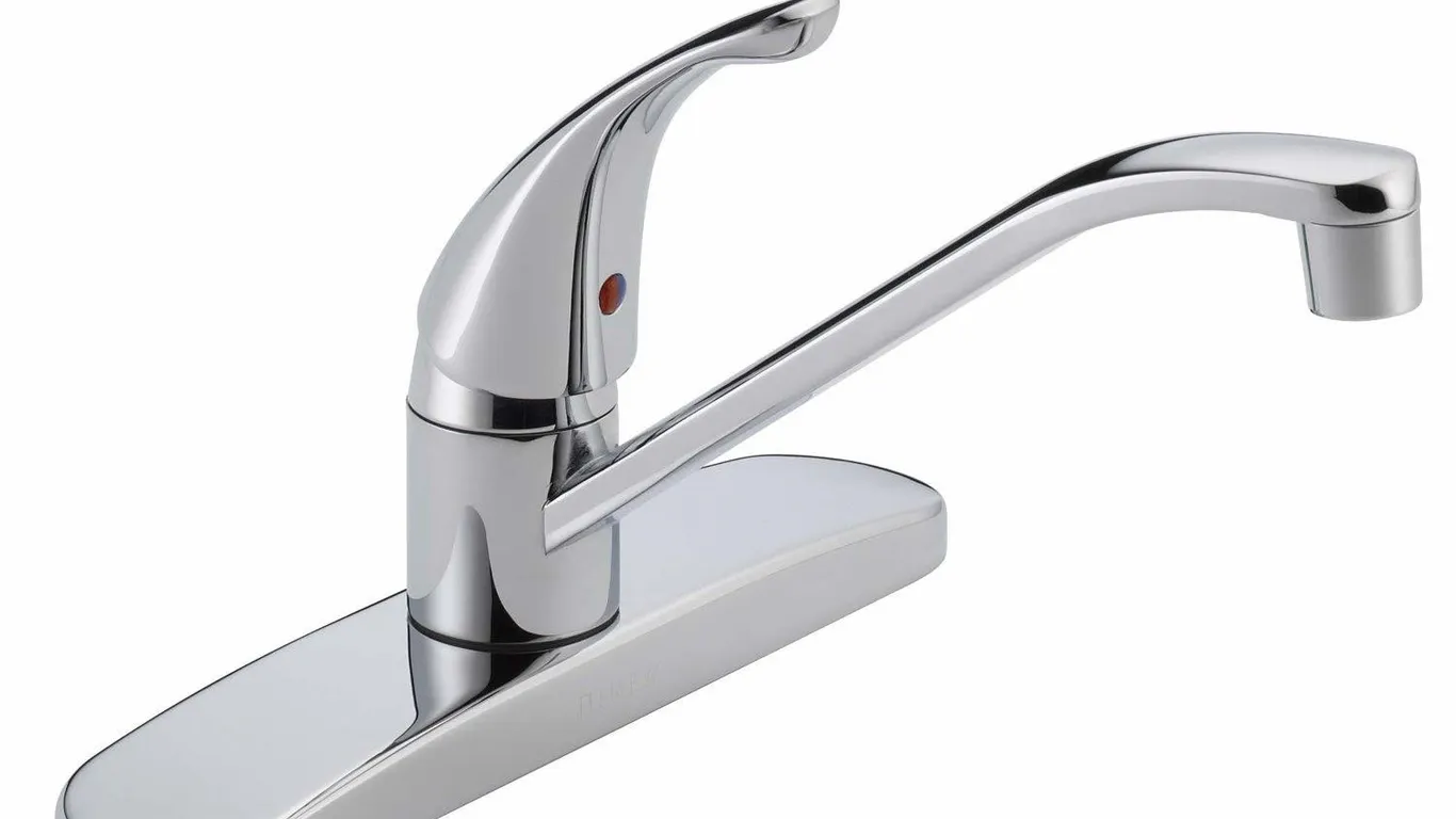 Peerless P110LF Single-Handle Kitchen Faucet