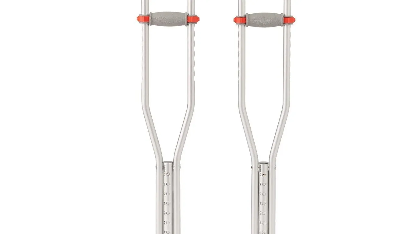Medline Aluminum Crutches Youth 4652