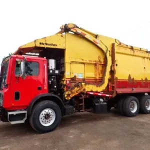2014 Mack MRU613 Front Load T/A Garbage Truck 1M2A