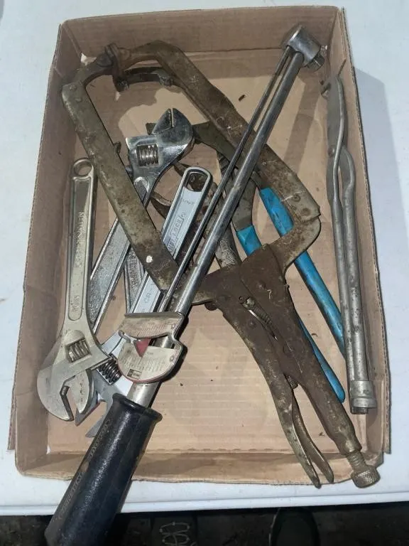 Crescent wrenches 10 locks brake pliers, torque