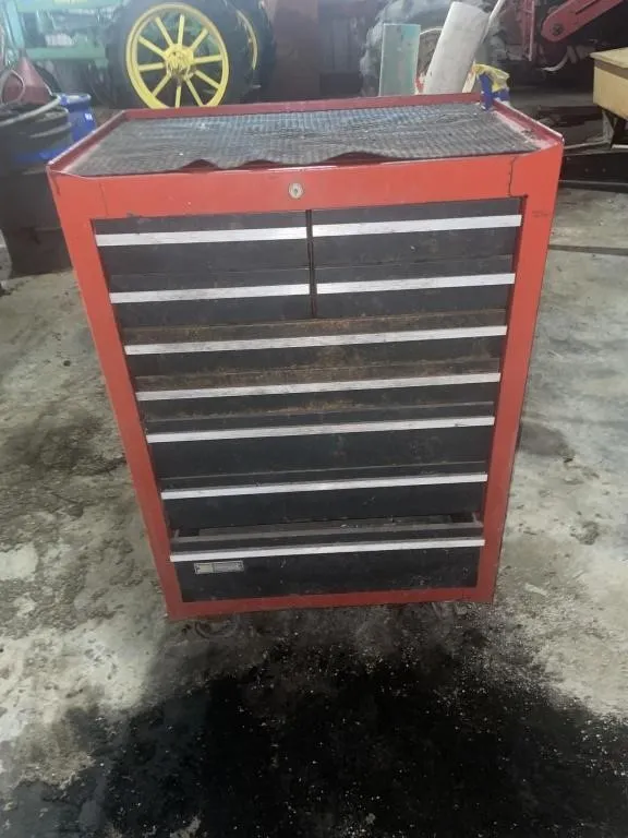 Craftsman roll around toolbox